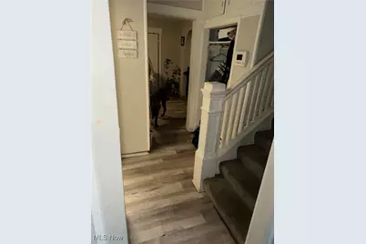 378 W 35th Street, Ashtabula, OH 44004 - Photo 8