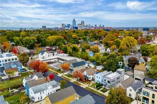 1961 W 47th St, Loveland, OH 44102 - Photo 2