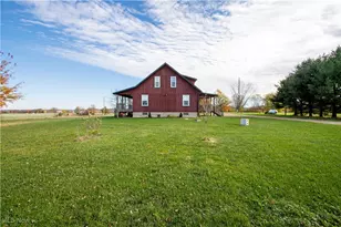 14602 Township Rd 469, Lakeville, OH 44638 - Photo 2