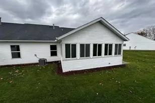 5667 Alfred Oval, Medina, OH 44256 - Photo 2