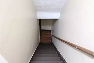 103 E Boston Ave, Youngstown, OH 44507 - Photo 12