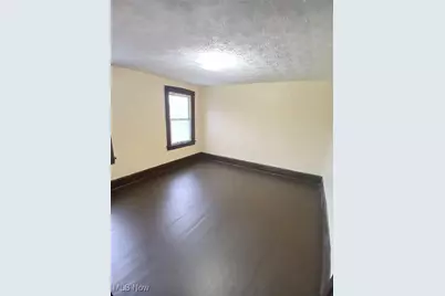 103 E Boston Avenue, Youngstown, OH 44507 - Photo 18