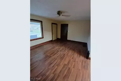 103 E Boston Avenue, Youngstown, OH 44507 - Photo 4