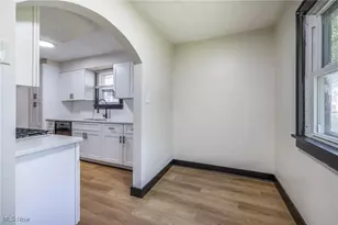 849 Glenn St, Akron, OH 44320 - Photo 10