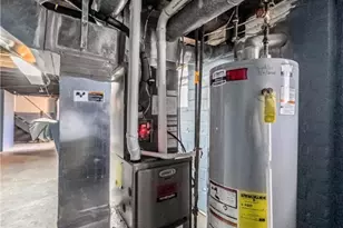 1559 Lauderdale Ave, Oakwood, OH 44107 - Photo 24