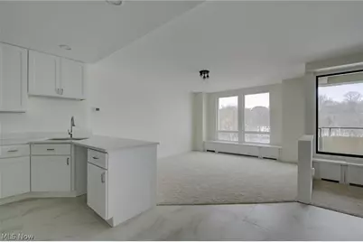 2 Bratenahl Place #2D, Bratenahl, OH 44108 - Photo 12