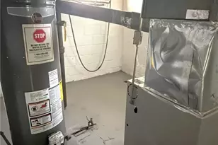 16109 Delrey Ave, Loveland, OH 44128 - Photo 28