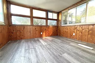 16109 Delrey Ave, Loveland, OH 44128 - Photo 10