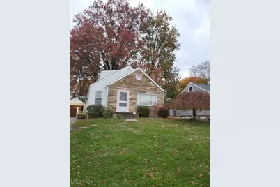 2219 Rowland Avenue NE, Canton, OH 44714 - Photo 1