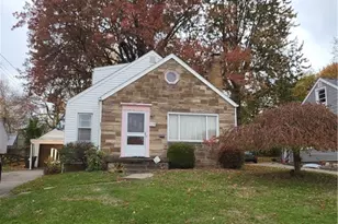 2219 Rowland Ave NE, Canton, OH 44714 - Photo 2