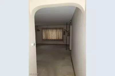 2219 Rowland Avenue NE, Canton, OH 44714 - Photo 14