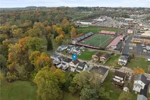 120 Langley Ave, Steubenville, OH 43952 - Photo 2