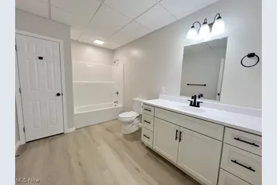 936 Miller Avenue SW, Sugarcreek, OH 44681 - Photo 28