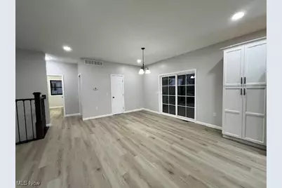 936 Miller Avenue SW, Sugarcreek, OH 44681 - Photo 8