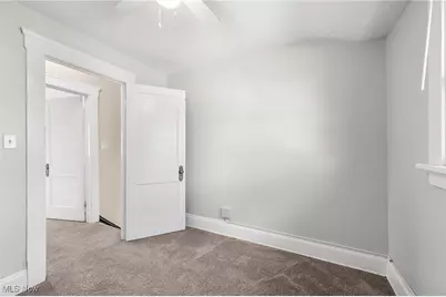 2027 Treadway Avenue, Loveland, OH 44109 - Photo 24