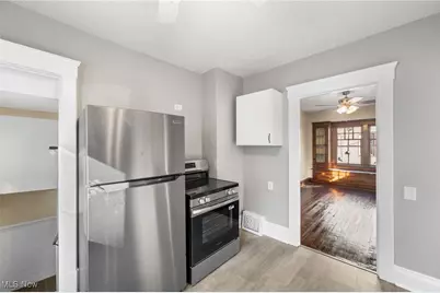 2027 Treadway Avenue, Loveland, OH 44109 - Photo 16