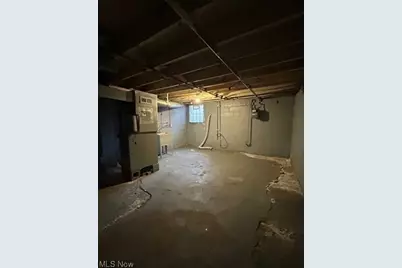 459 Wooster Road N, Barberton, OH 44203 - Photo 26