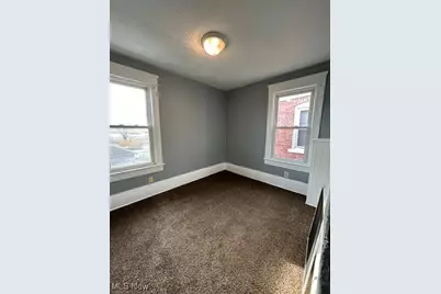 459 Wooster Road N, Barberton, OH 44203 - Photo 18