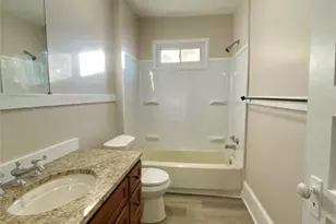 581 Schiller Ave, Akron, OH 44310 - Photo 10