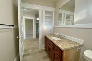 581 Schiller Ave, Akron, OH 44310 - Photo 6