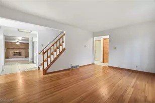 36 Hilltop Blvd, Canfield, OH 44406 - Photo 4