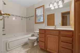 36 Hilltop Blvd, Canfield, OH 44406 - Photo 24