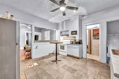 987 E 78th Street, Loveland, OH 44103 - Photo 6