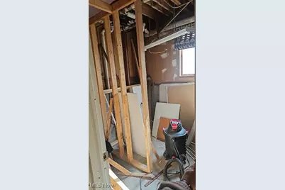 1070 Central Avenue, Bellaire, OH 43906 - Photo 16