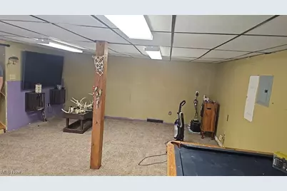 1070 Central Avenue, Bellaire, OH 43906 - Photo 14