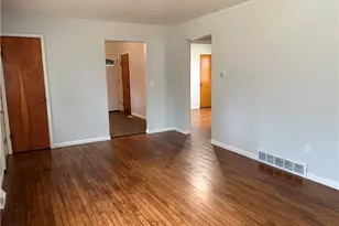 6490 Willow Way, Andover, OH 44003 - Photo 4