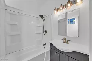 2002 Valentine Ave, Loveland, OH 44109 - Photo 16