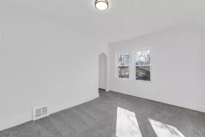 2002 Valentine Avenue, Loveland, OH 44109 - Photo 18