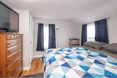 242 Monroe Avenue, Cuyahoga Falls, OH 44221 - Photo 22