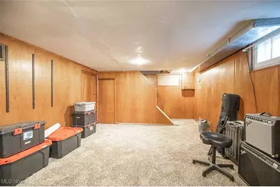 242 Monroe Avenue, Cuyahoga Falls, OH 44221 - Photo 26