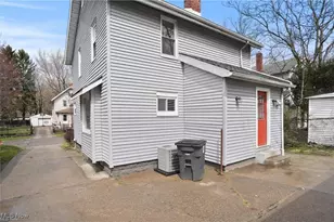 568 Stanton Ave, Akron, OH 44301 - Photo 10