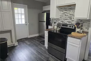 568 Stanton Ave, Akron, OH 44301 - Photo 6