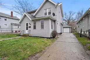 568 Stanton Ave, Akron, OH 44301 - Photo 2