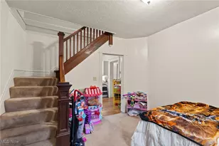 56065 National Rd, Bridgeport, OH 43912 - Photo 12