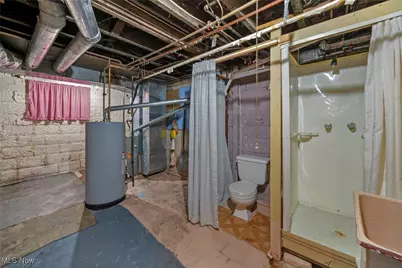 1589 Hampton, Akron, OH 44305 - Photo 20