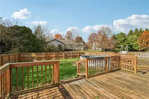 1470 Turnberry Dr, Youngstown, OH 44512 - Photo 38