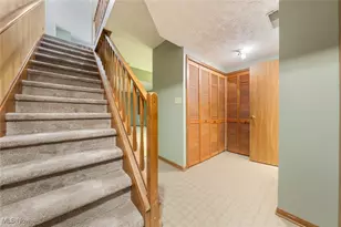 2410 Wrens Dr S, Stow, OH 44224 - Photo 30