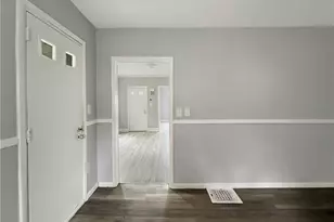 213 Gates Ave, Elyria, OH 44035 - Photo 10