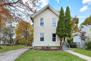 213 Gates Ave, Elyria, OH 44035 - Photo 2