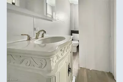 213 Gates Avenue, Elyria, OH 44035 - Photo 14