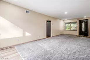 724 Garden Rd, Zanesville, OH 43701 - Photo 4
