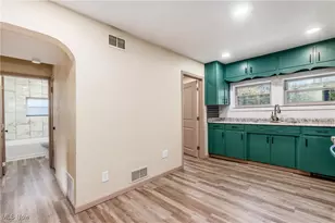 724 Garden Rd, Zanesville, OH 43701 - Photo 6