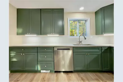 8285 Munson Road, Mentor, OH 44060 - Photo 18