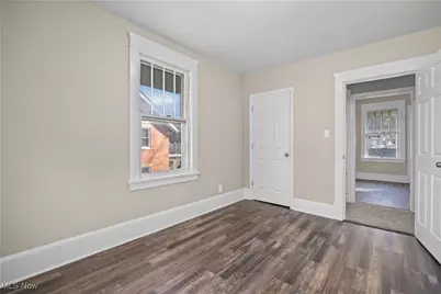 2017 W Erie Avenue, Lorain, OH 44052 - Photo 32