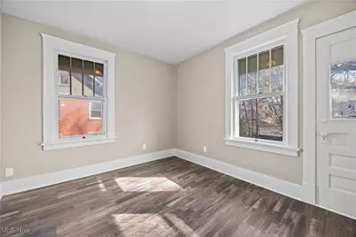 2017 W Erie Avenue, Lorain, OH 44052 - Photo 28