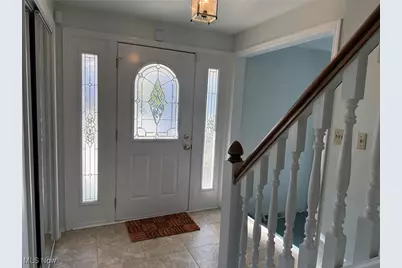 9474 Stoney Creek Lane, Parma Heights, OH 44130 - Photo 6